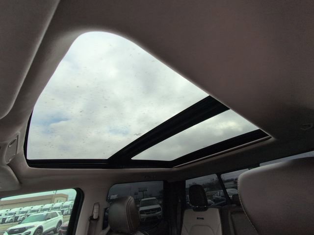 Certified 2019 Ford F150 Limited w/ Trailer Tow Package image 16