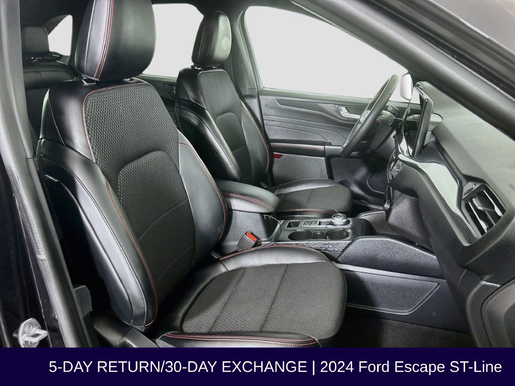 Certified 2024 Ford Escape ST-Line w/ Tech Pack #1 FWD image 31