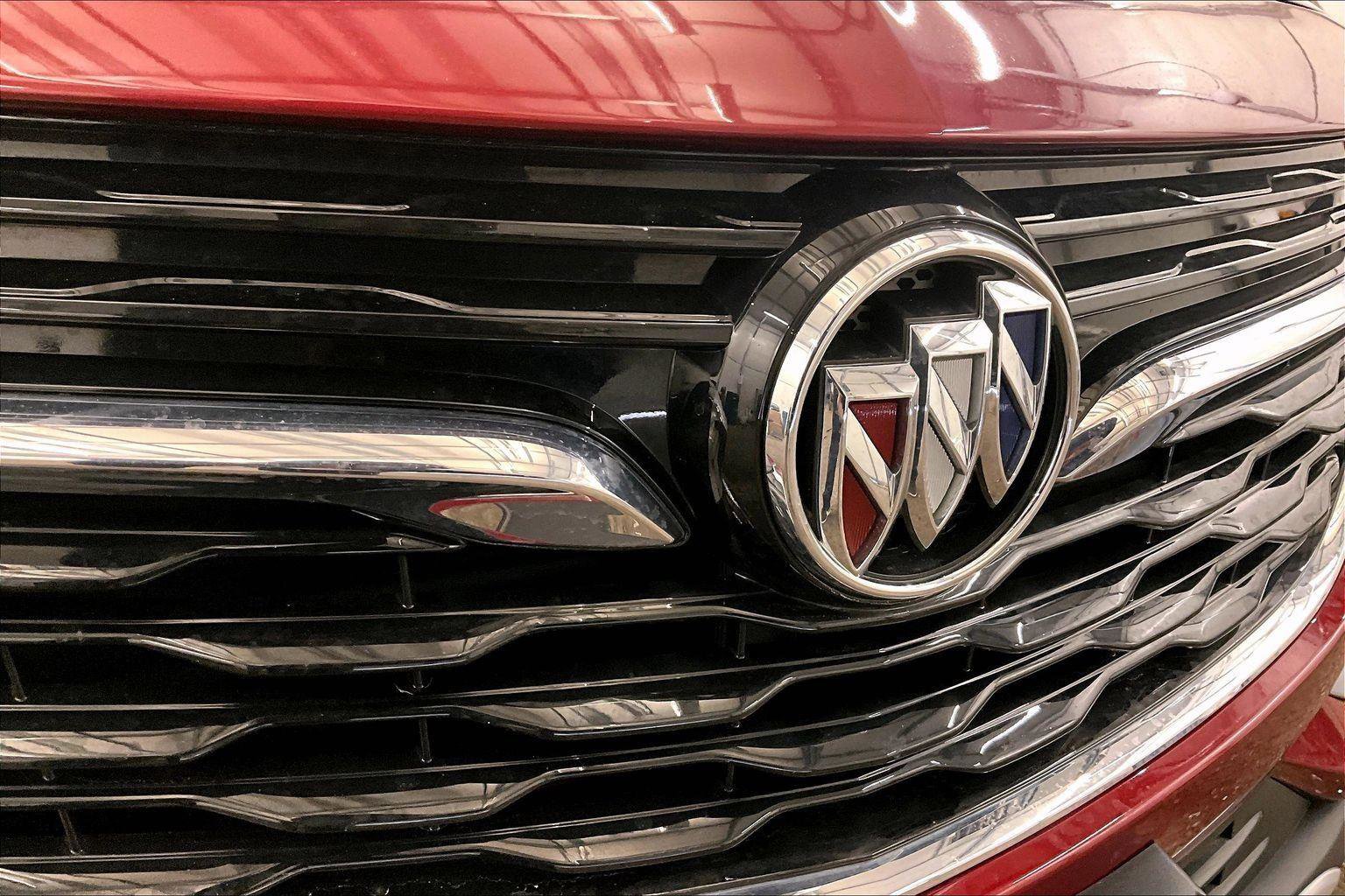 Used 2021 Buick Encore GX Select image 29