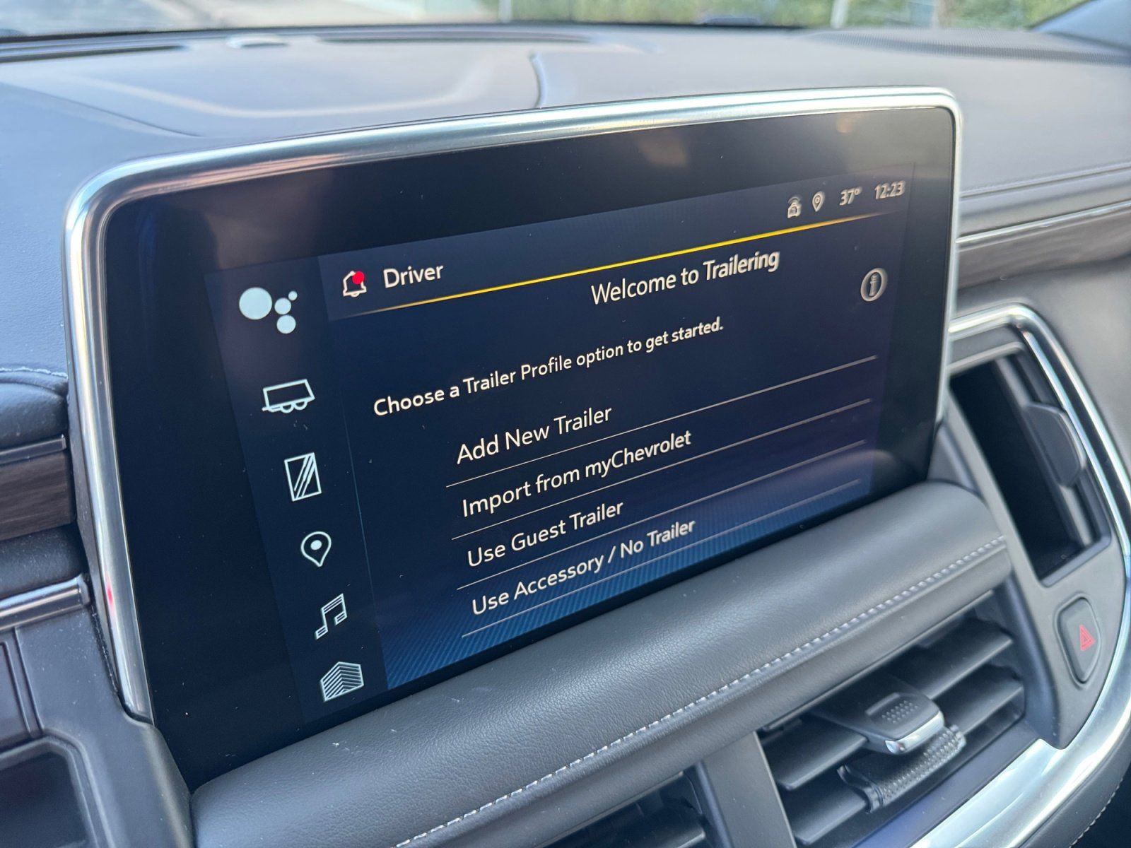 Used 2024 Chevrolet Tahoe Z71 w/ Luxury Package image 27