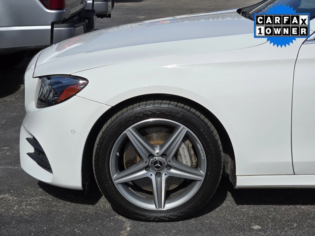 Used 2018 Mercedes-Benz E 300 4MATIC w/ Premium 2 Package image 9