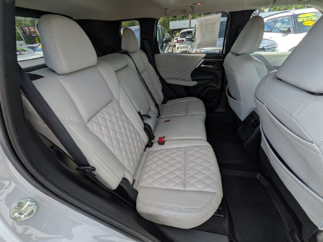 Used 2023 Mitsubishi Outlander SEL 40th Anniversary AWD/4WD image 22