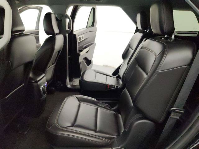 Certified 2022 Ford Explorer XLT w/ Equipment Group 202A AWD/4WD image 16