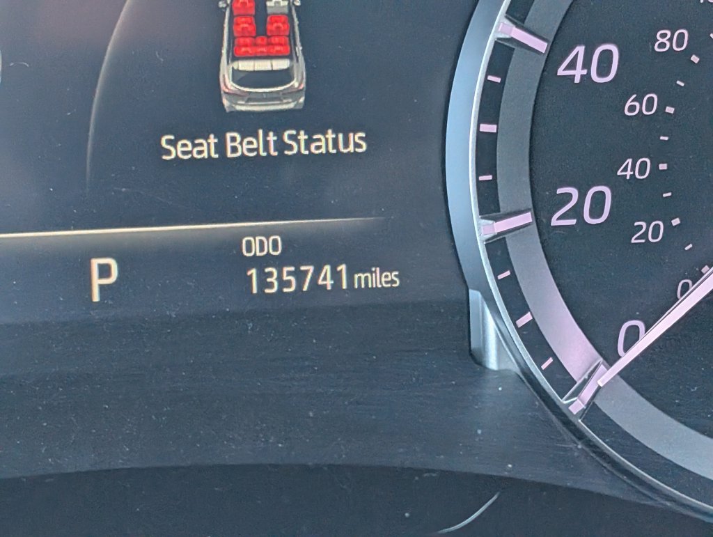Used 2023 Toyota Highlander XLE FWD image 20