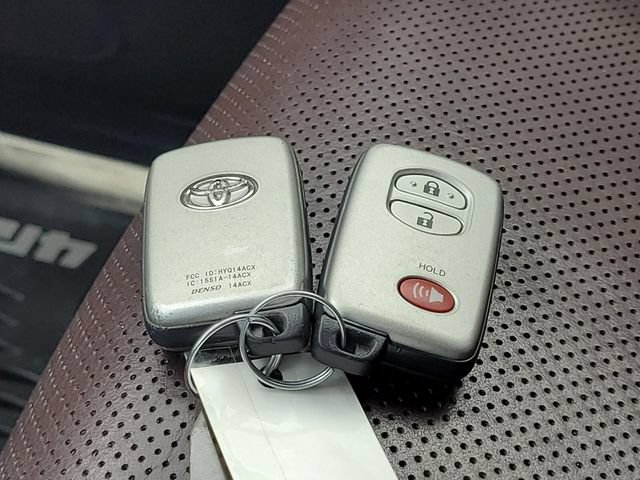 Used 2019 Toyota 4Runner Limited AWD/4WD image 42