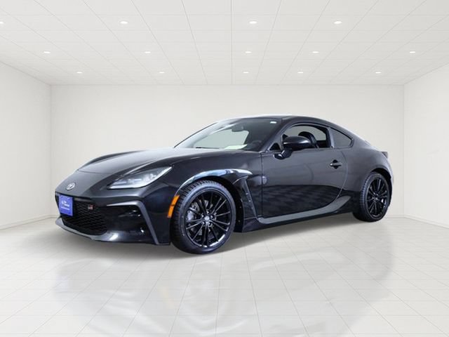Used 2024 Toyota GR86 Premium RWD image 2