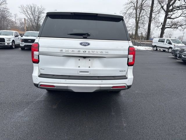 Certified 2024 Ford Expedition Max XLT image 4