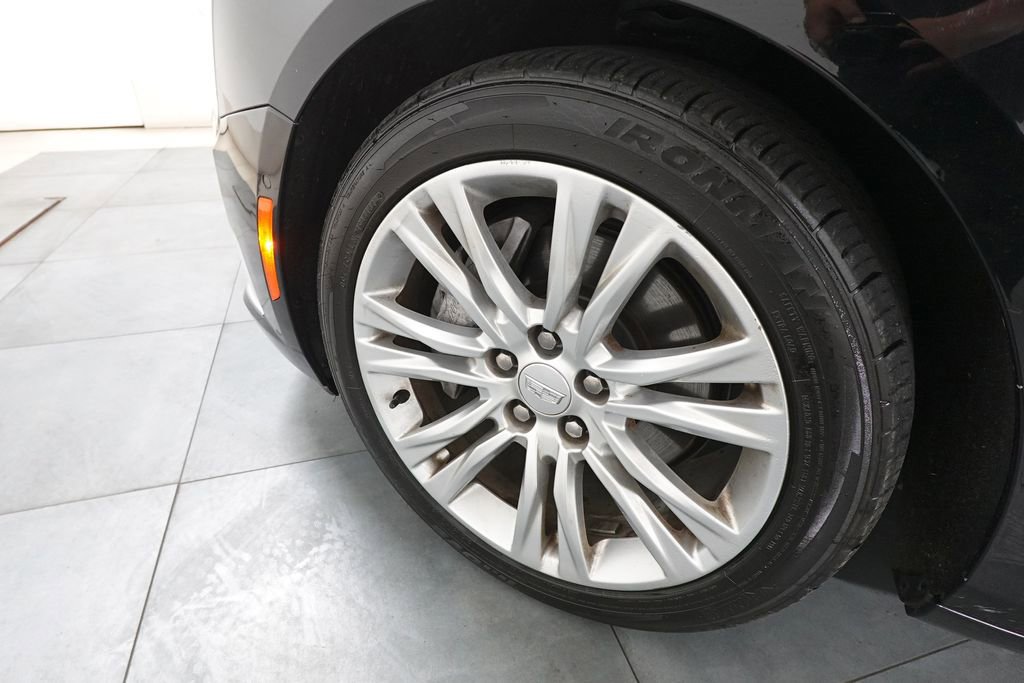 Used 2018 Cadillac XTS Luxury image 29