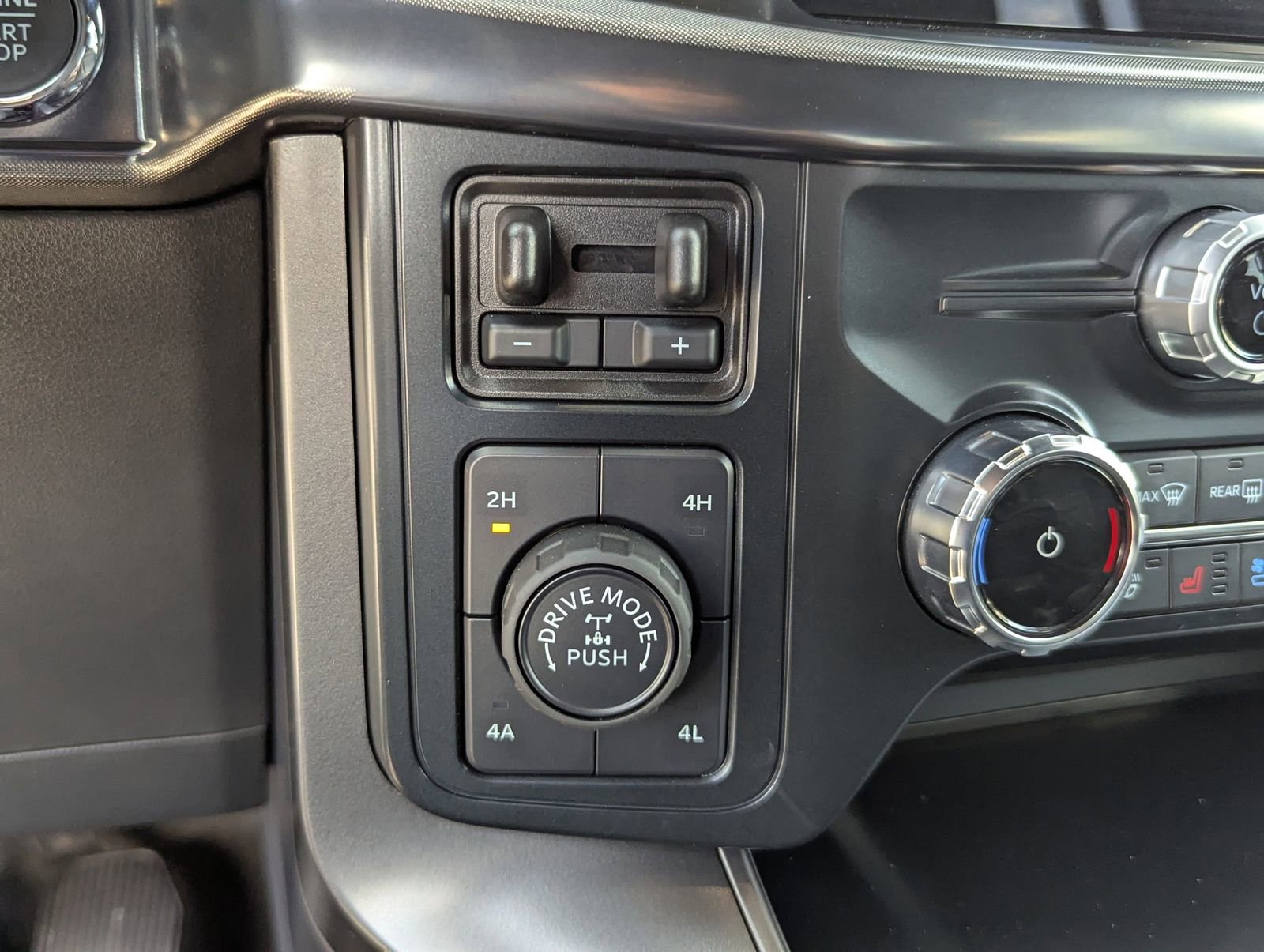Certified 2025 Ford F150 Tremor w/ Equipment Group 402A High AWD/4WD image 27