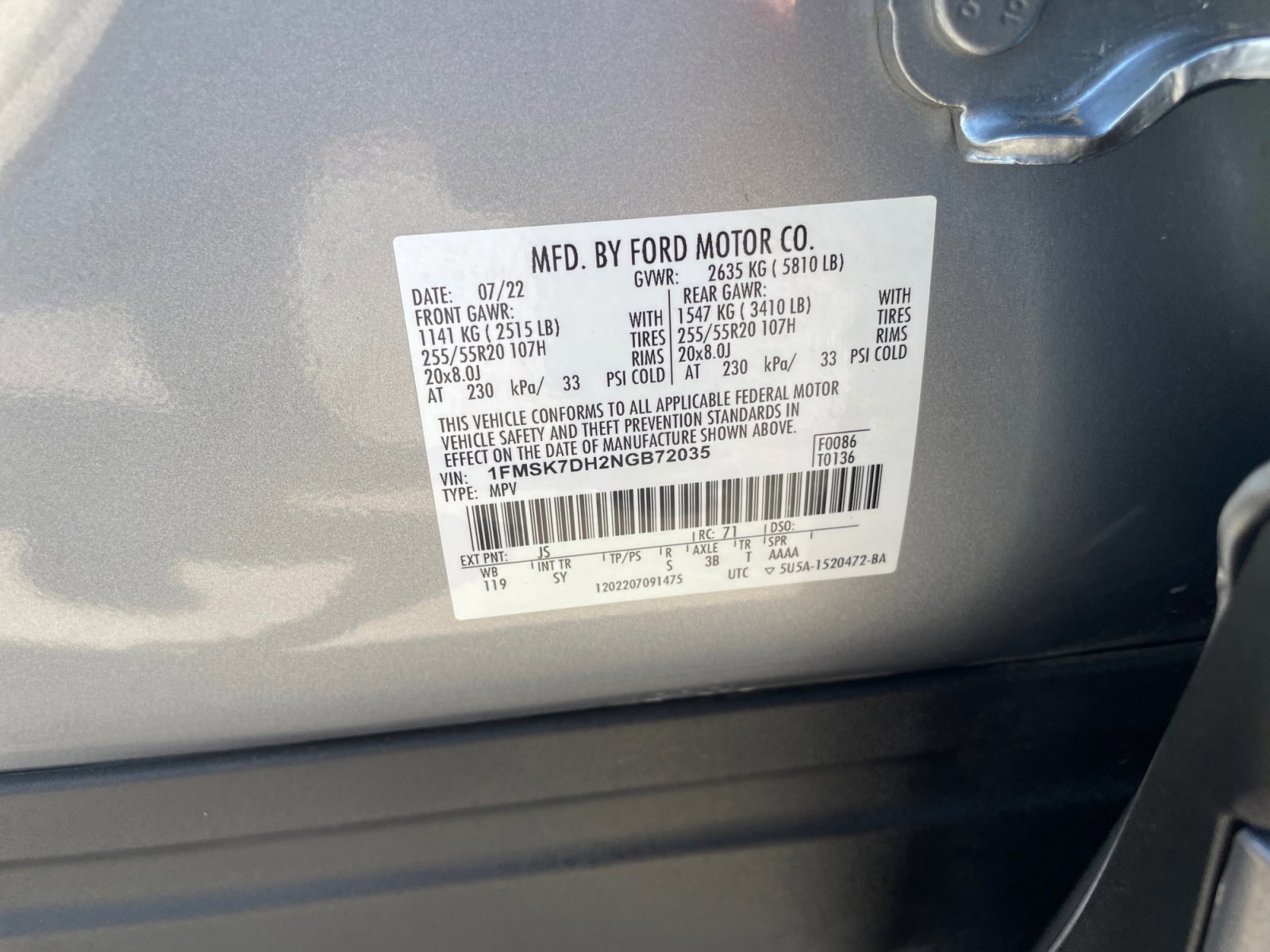 Certified 2022 Ford Explorer XLT w/ Equipment Group 202A image 34