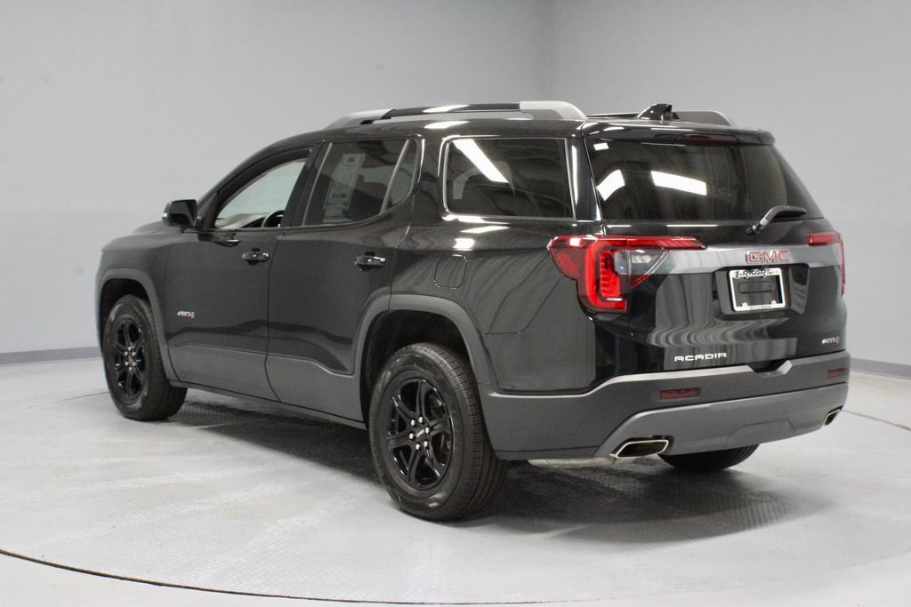 Used 2023 GMC Acadia AT4 w/ Technology Package AWD/4WD image 11