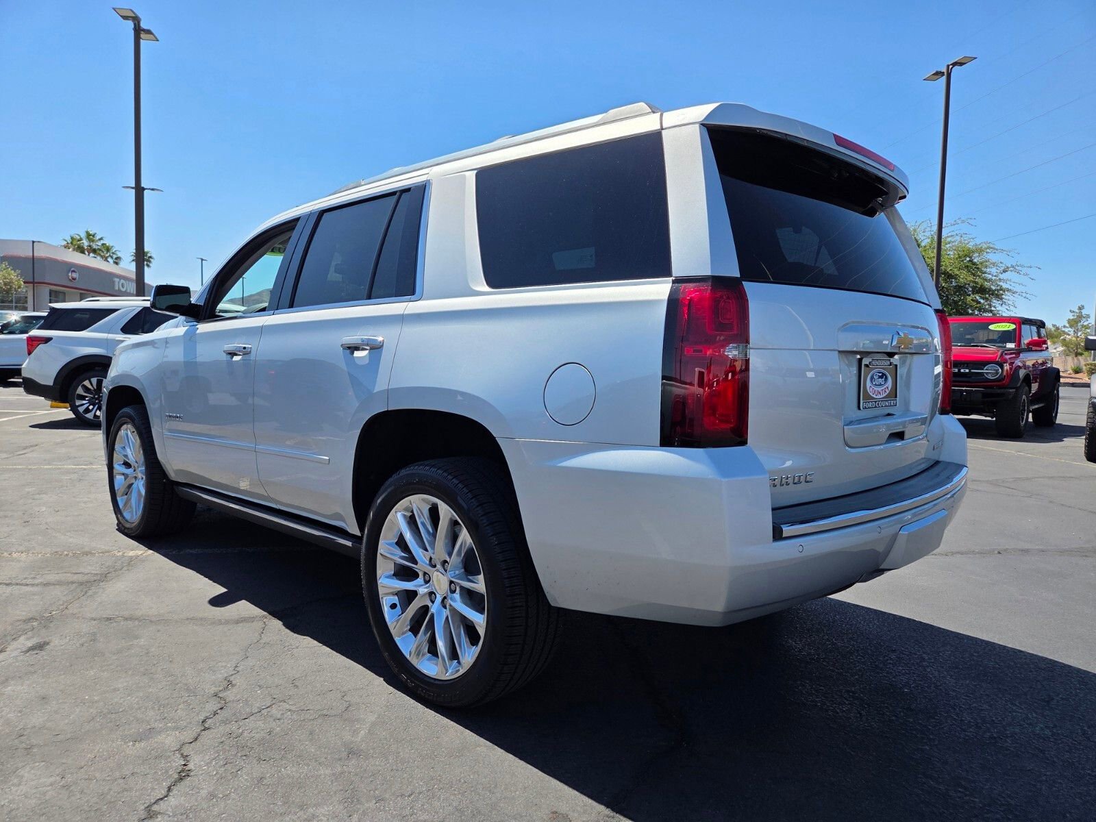 Used 2019 Chevrolet Tahoe Premier w/ Premier Plus Edition RWD image 4