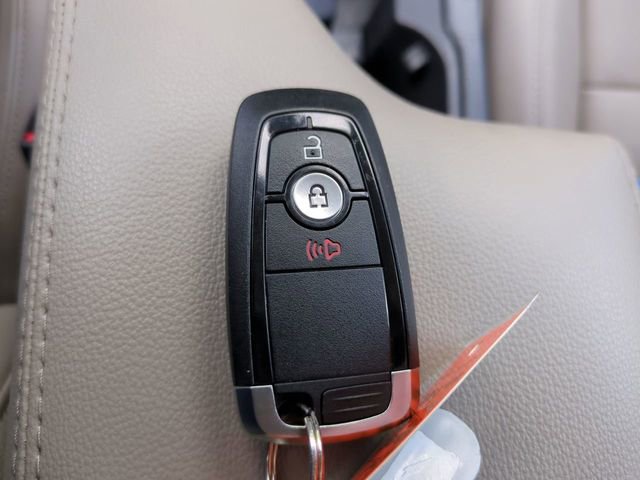 Certified 2023 Ford Ranger Lariat w/ Technology Package image 33