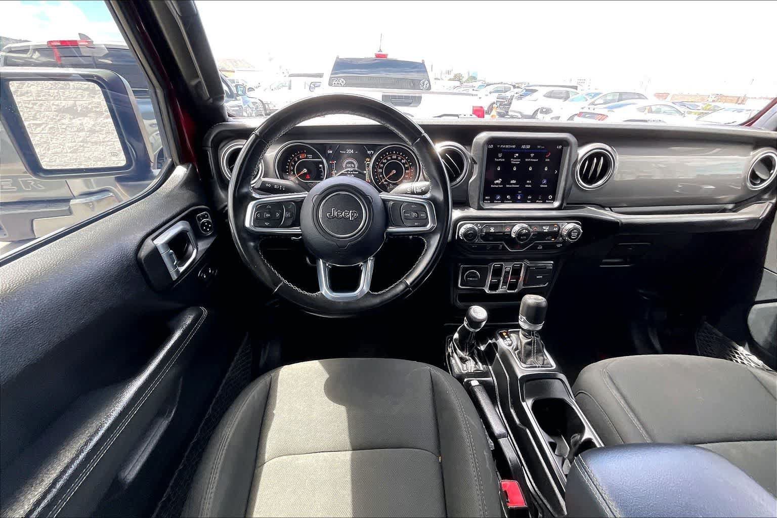 Used 2021 Jeep Wrangler Unlimited Sahara AWD/4WD image 14