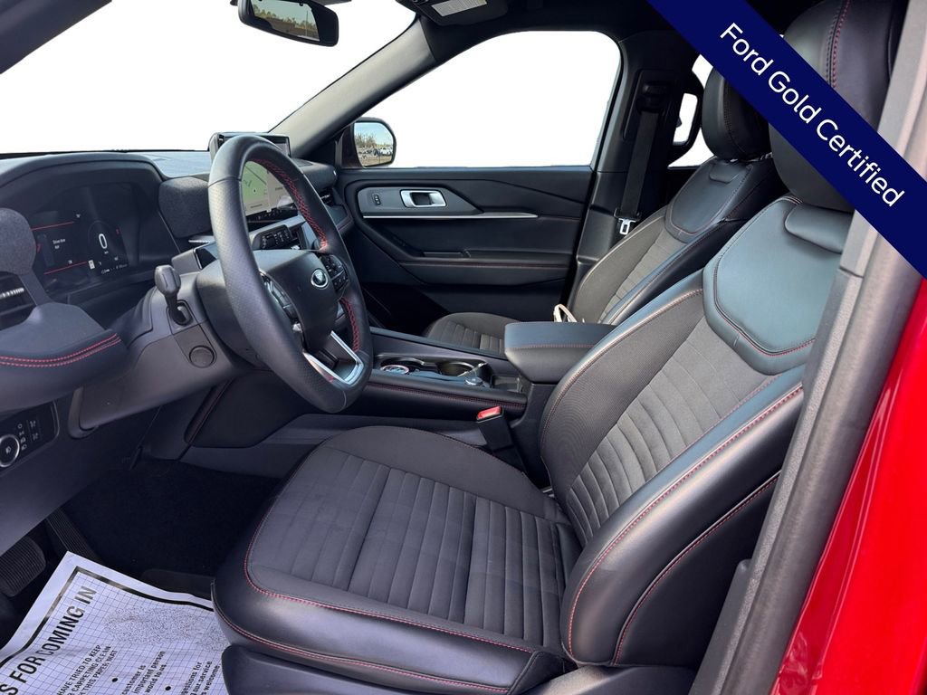 Certified 2025 Ford Explorer ST-Line w/ Premium Package image 13
