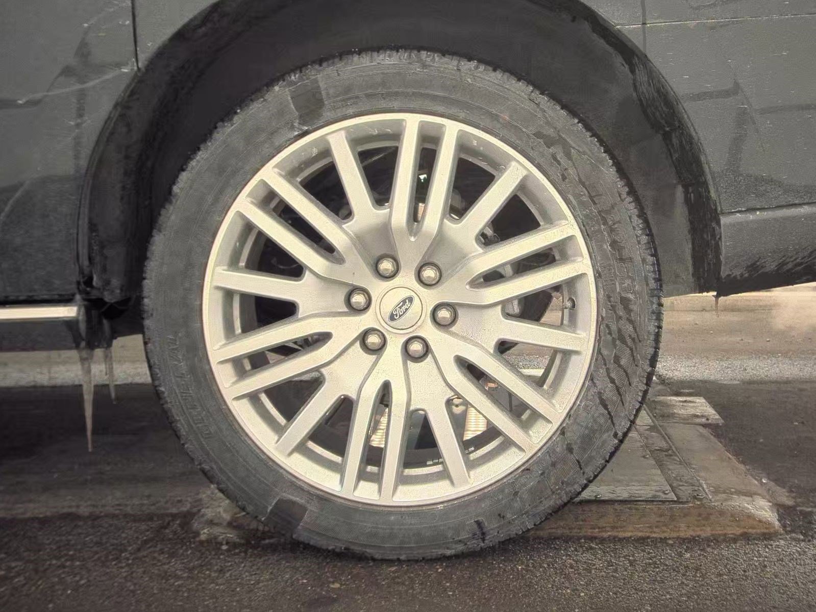 Certified 2024 Ford Expedition Max Limited image 12