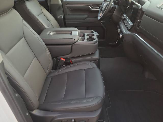 Used 2026 GMC Sierra 1500 SLT AWD/4WD image 12