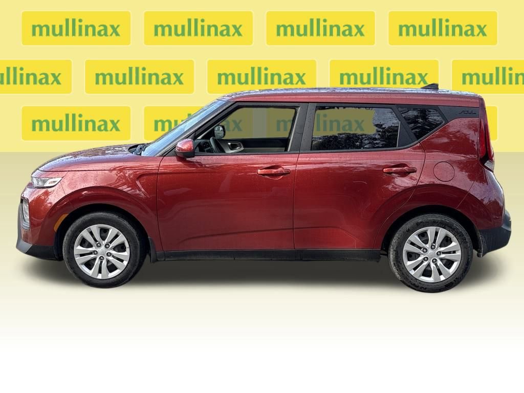Used 2022 Kia Soul LX image 5