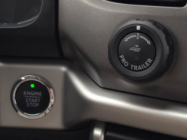 Certified 2024 Ford Expedition XLT AWD/4WD image 32