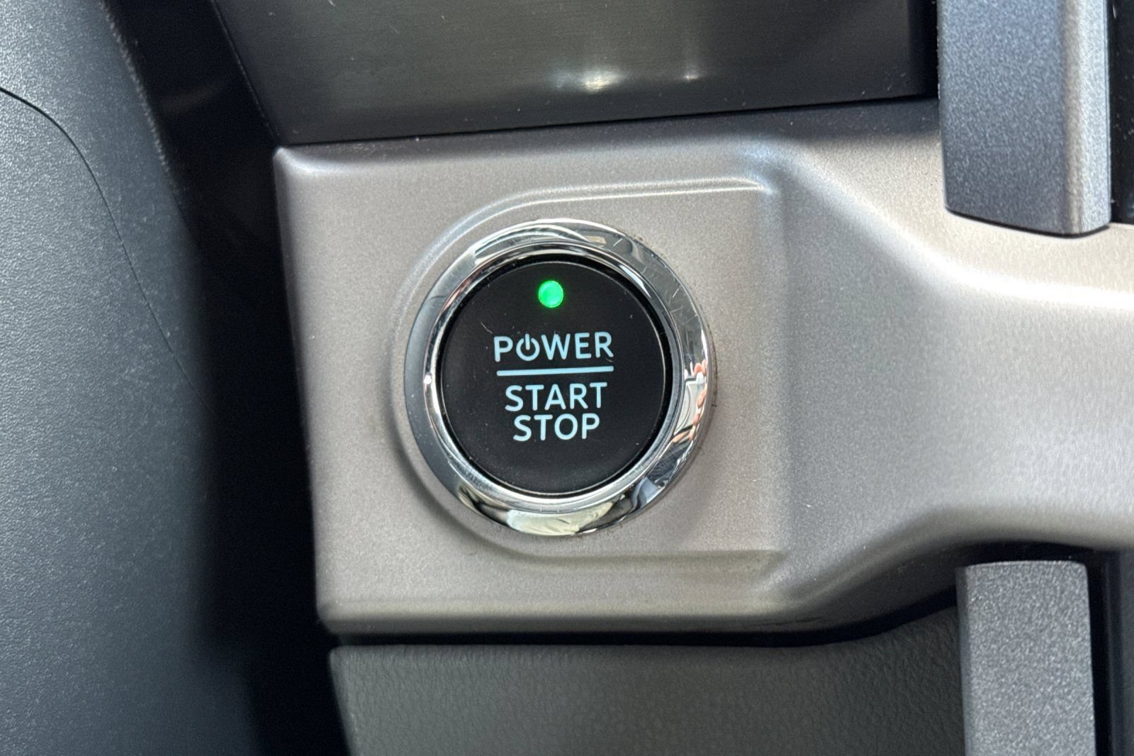 Certified 2023 Ford F150 Lightning XLT AWD/4WD image 23