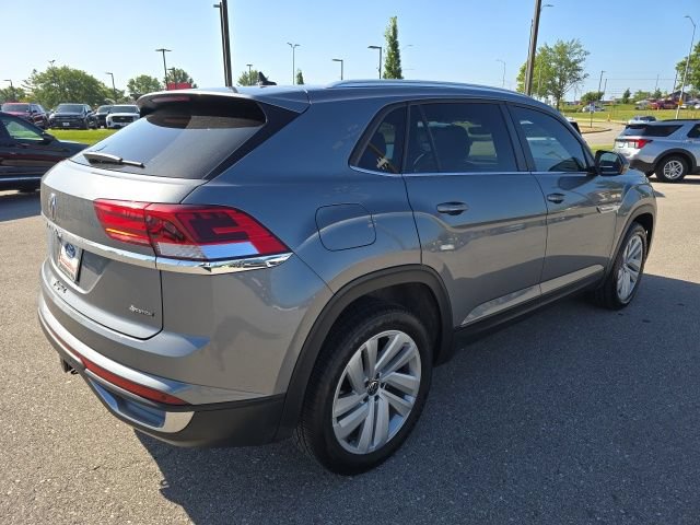 Used 2023 Volkswagen Atlas Cross Sport SE w/ Panoramic Sunroof Package AWD/4WD image 5