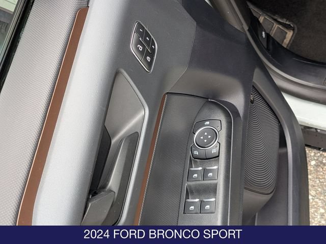 Certified 2024 Ford Bronco Sport Outer Banks w/ Tech Package AWD/4WD image 12