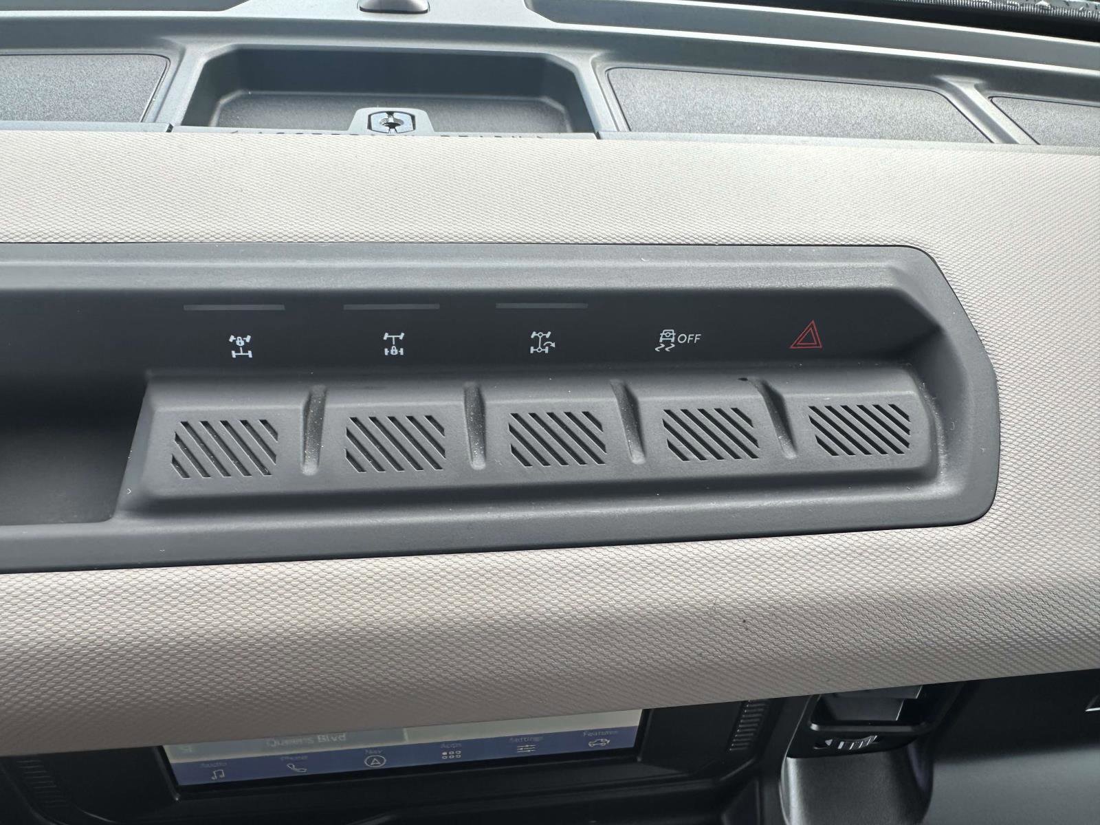 Certified 2022 Ford Bronco Big Bend w/ Sasquatch Package image 14