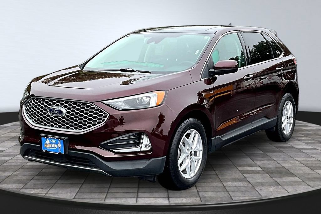Certified 2024 Ford Edge SEL w/ Convenience Package AWD/4WD image 3