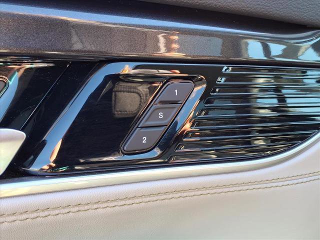 Used 2024 Jeep Wagoneer L 4WD image 13