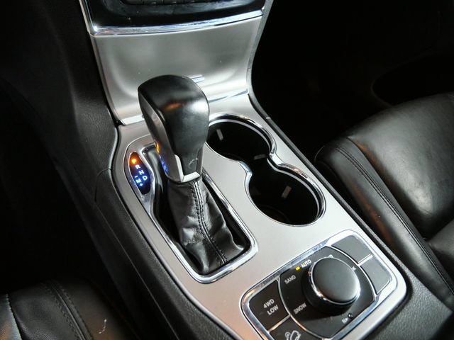 Used 2021 Jeep Grand Cherokee Limited w/ Premium Lighting Group AWD/4WD image 22