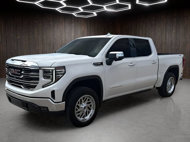 Used 2024 GMC Sierra 1500 SLT w/ SLT Premium Plus Package AWD/4WD image 3