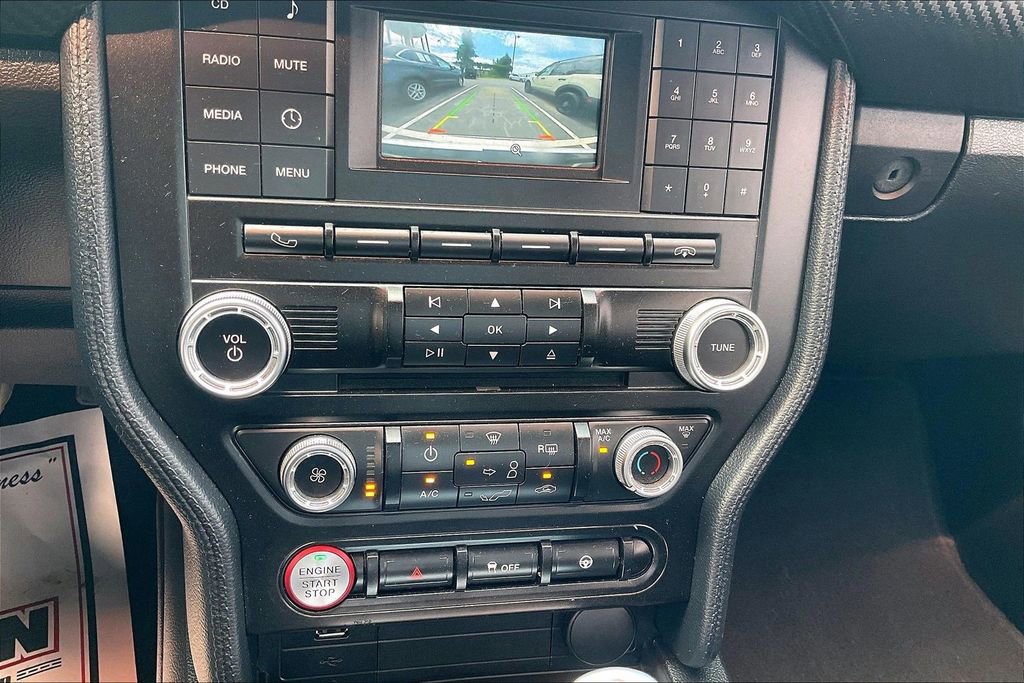 Certified 2018 Ford Mustang Coupe RWD image 30