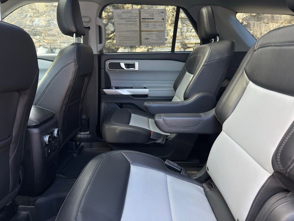 Certified 2023 Ford Explorer XLT w/ Equipment Group 202A image 12