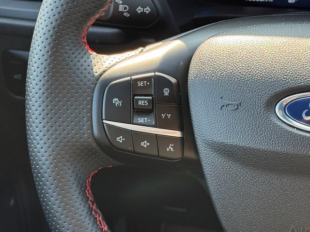 Certified 2023 Ford Escape ST-Line w/ Tech Pack #1 AWD/4WD image 29