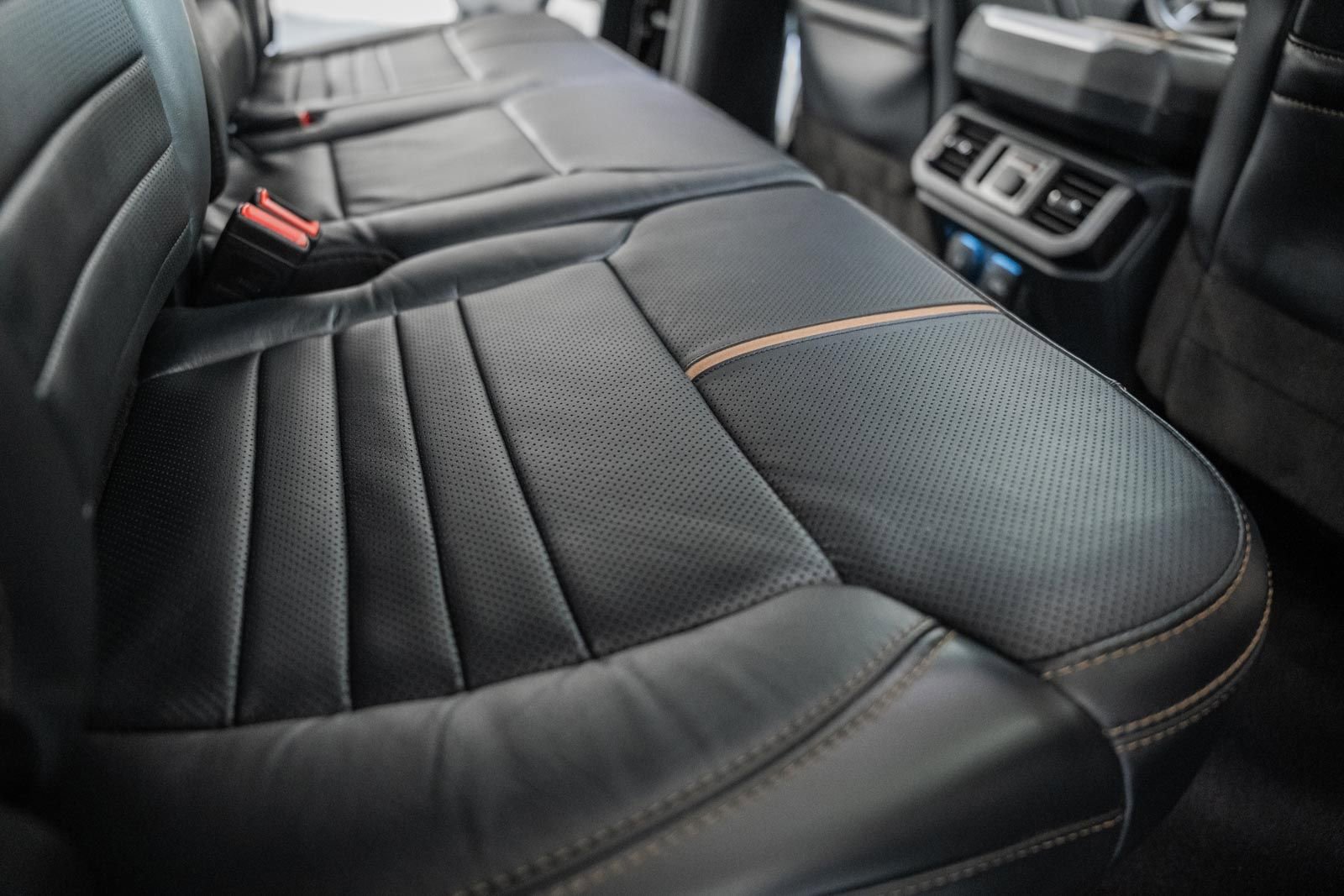 Certified 2023 Ford F150 Platinum w/ FX4 Off-Road Package image 40