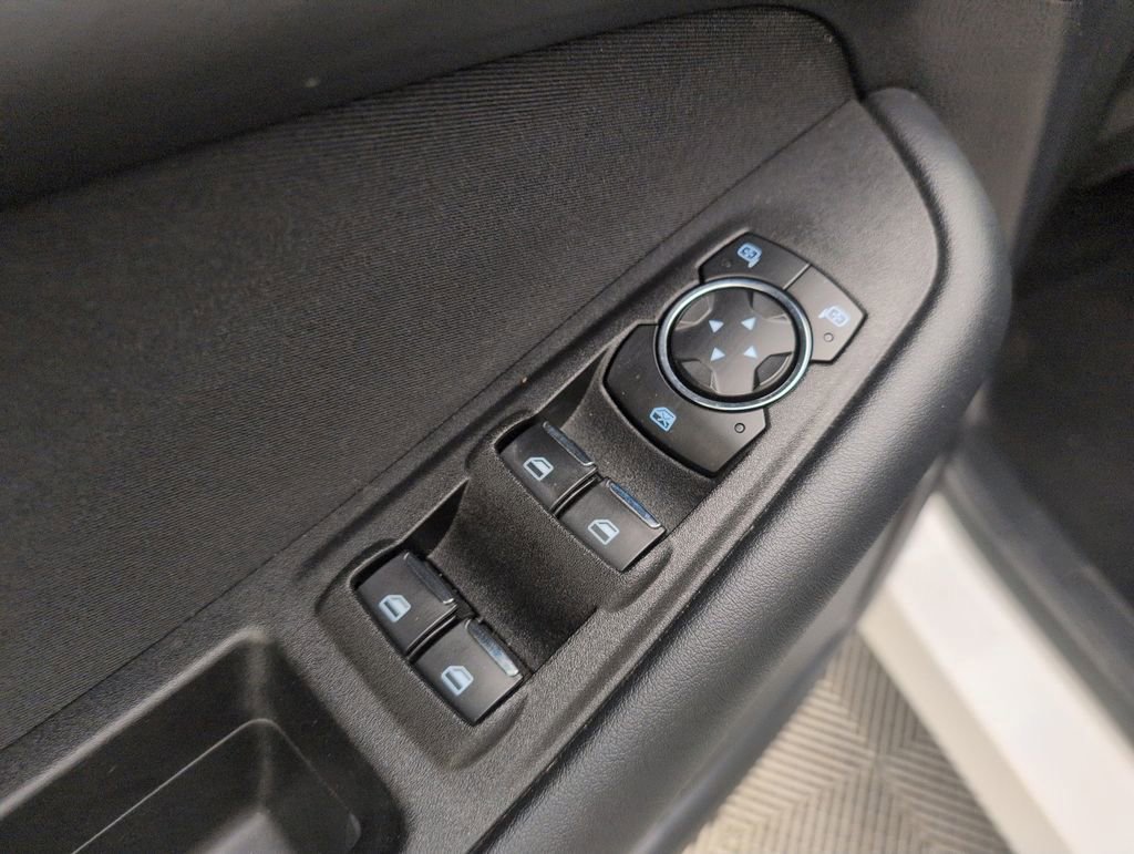 Certified 2019 Ford Edge SE w/ SE Fleet Driver's Package image 31