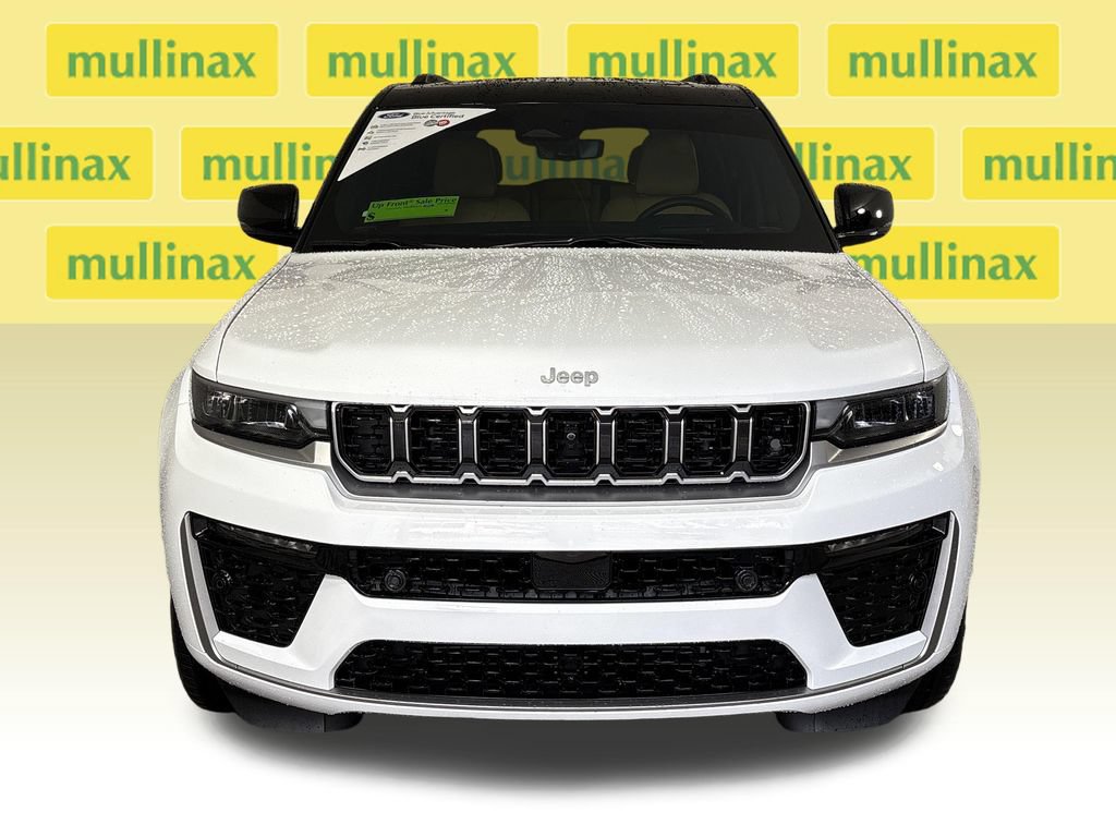 Used 2026 Jeep Grand Cherokee Summit w/ Adv Protech Group IV AWD/4WD image 15