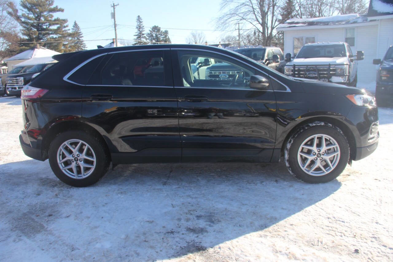 Certified 2024 Ford Edge SEL image 2