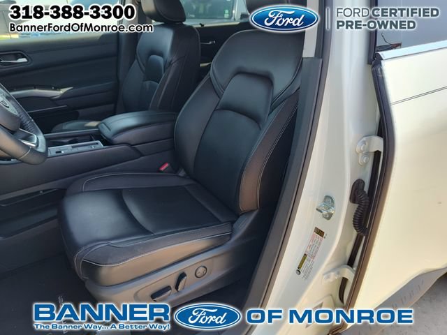 Used 2024 Nissan Pathfinder SL FWD image 18