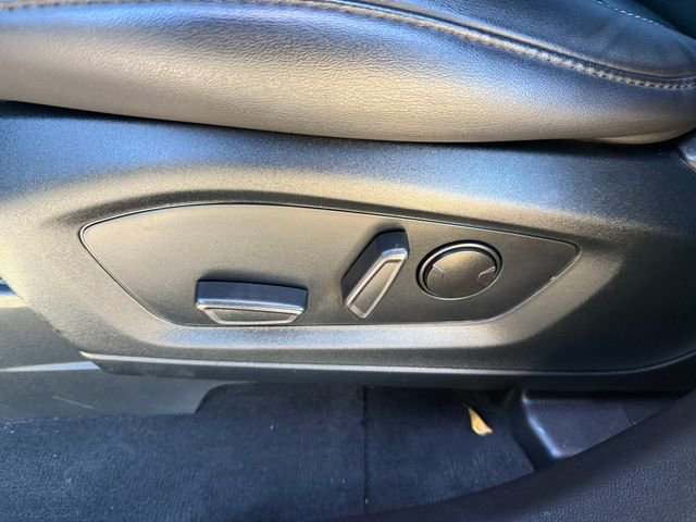 Certified 2022 Ford Explorer XLT w/ Equipment Group 202A image 29