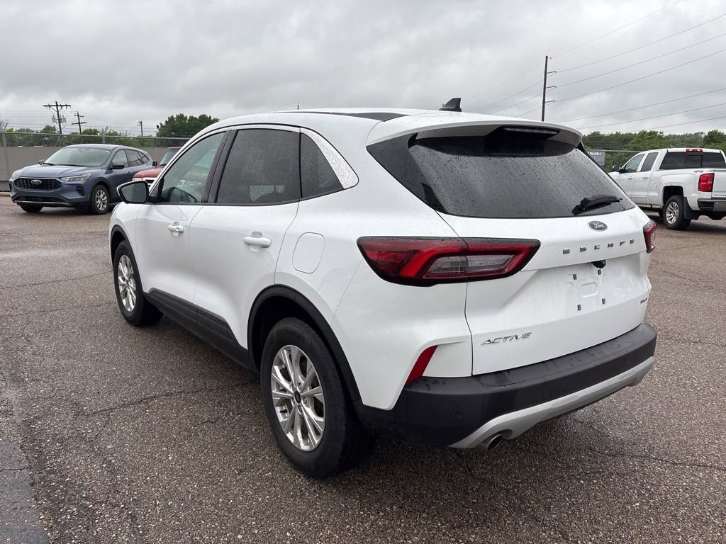 Certified 2023 Ford Escape Active w/ Tech Pack #2 AWD/4WD image 5