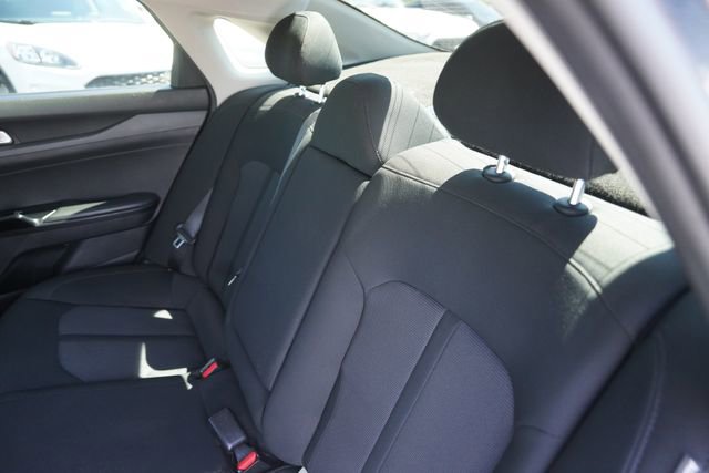 Used 2022 Kia K5 LXS FWD image 13
