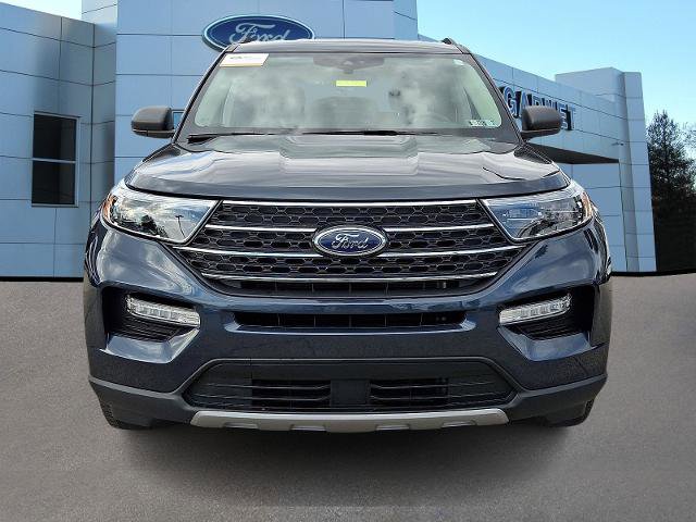 Certified 2024 Ford Explorer XLT w/ Equipment Group 202A image 2