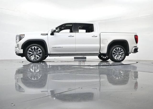 Used 2023 GMC Sierra 1500 Denali w/ Denali Reserve Package AWD/4WD image 47