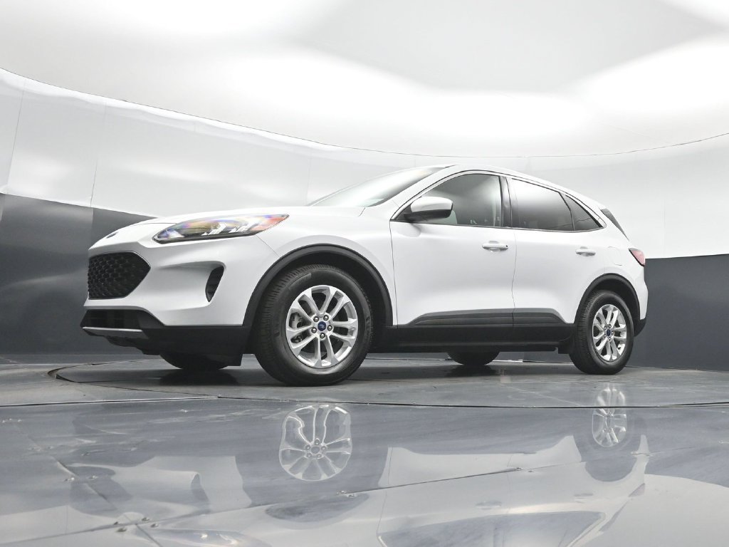 Certified 2020 Ford Escape SE FWD image 36