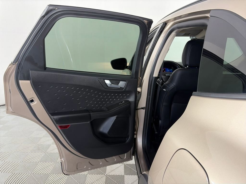 Certified 2020 Ford Escape SE Sport AWD/4WD image 12