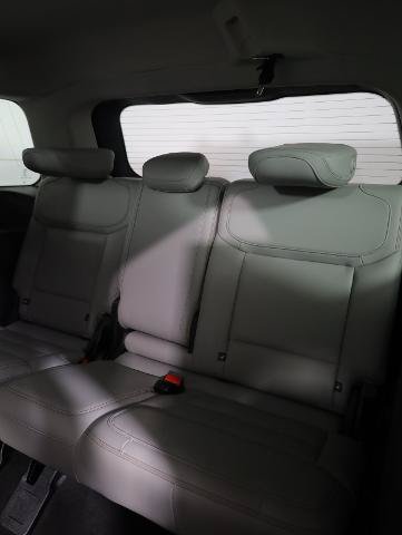 Certified 2025 Ford Expedition Active AWD/4WD image 13