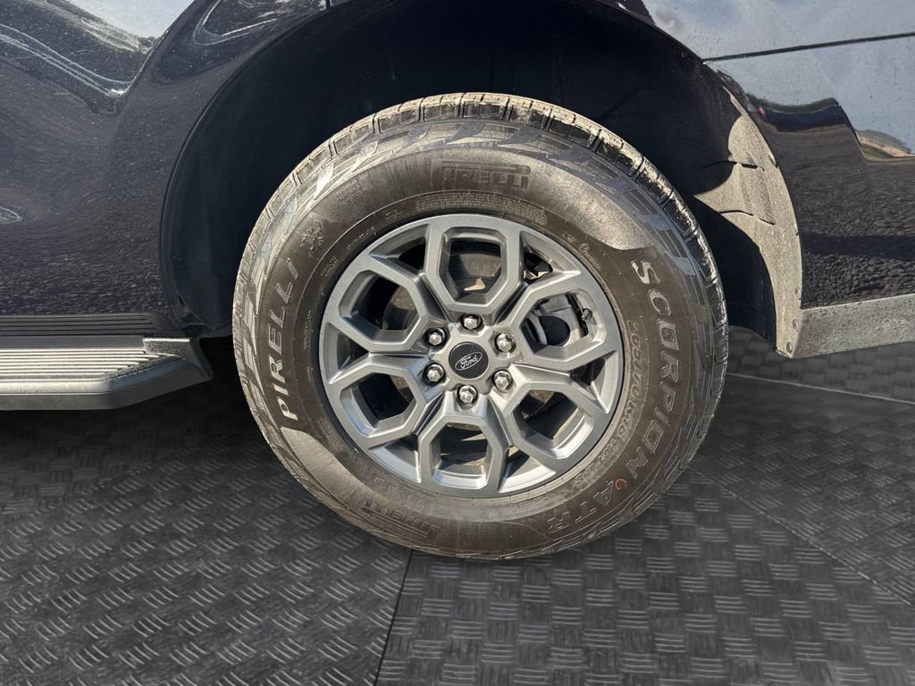 Certified 2025 Ford Expedition Active RWD image 19