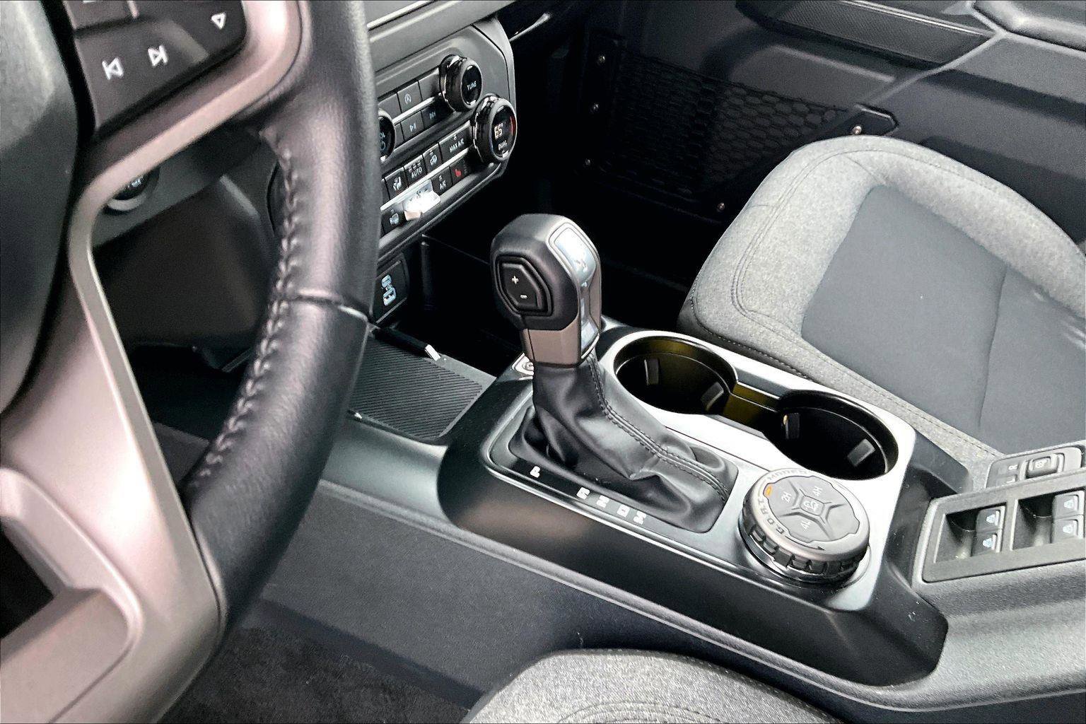 Certified 2025 Ford Bronco Big Bend image 12