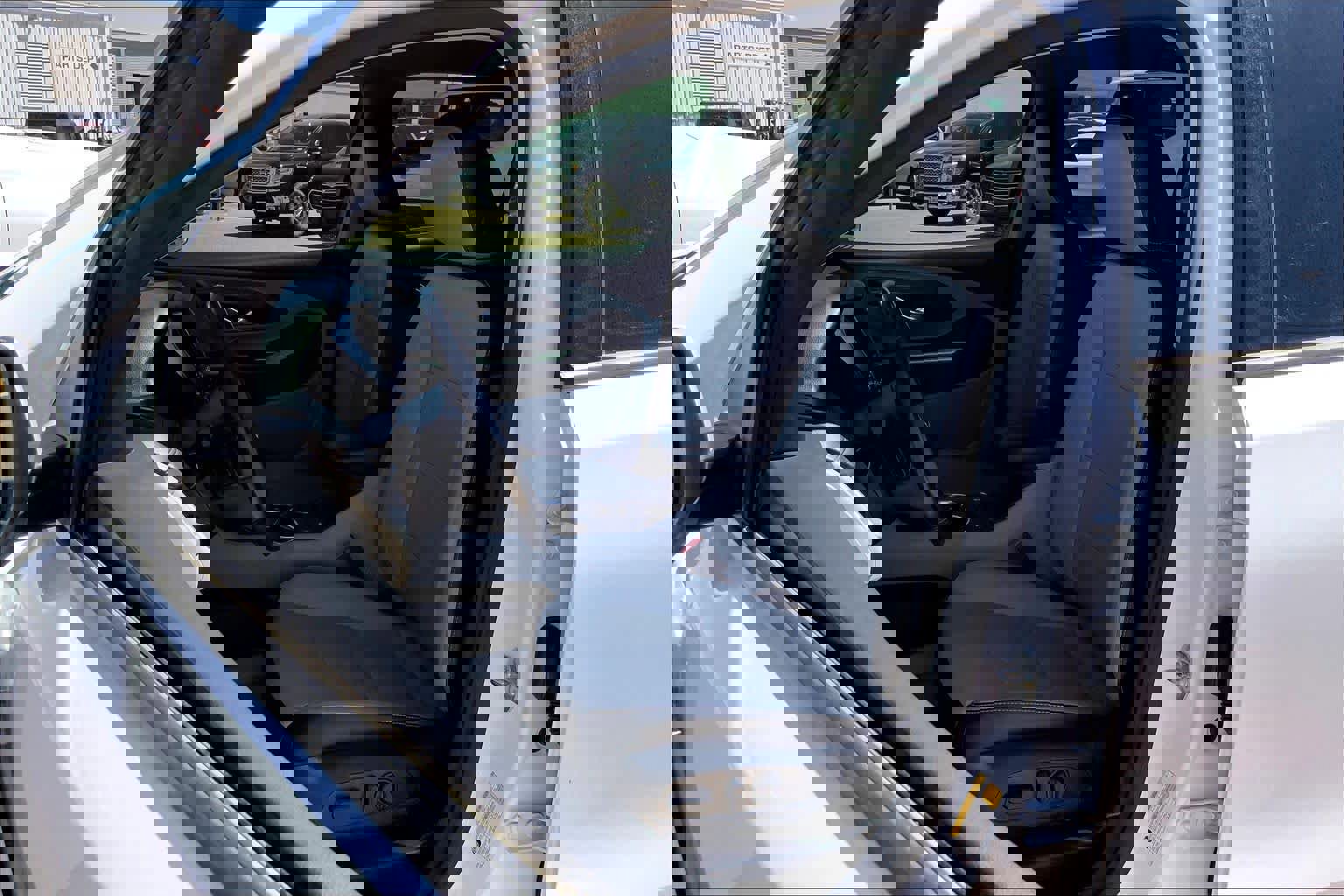 Used 2019 GMC Terrain SLT w/ Preferred Package FWD image 10